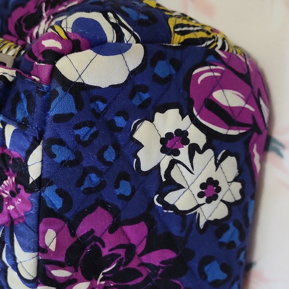 Vera Bradley African Violet Floral Print Bag pack/Laptop Bag - Picture 7 of 16